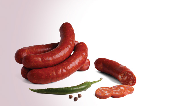 Teplá uzenina z udírny - Domácí papriková klobása